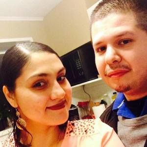 Meet your Posher, Rosalinda